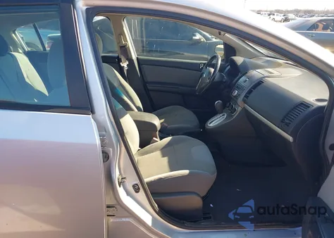 2011 Nissan Sentra 2.0Sr z USA, uszkodzony, nr VIN 3N1AB6AP6BL676619